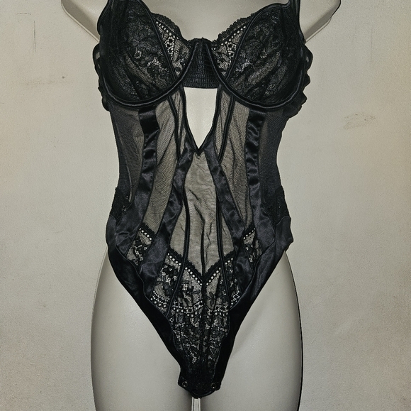 Honey Birdette Other - Honey Birdette Jacqui Bodysuit size 34C or 34DD new